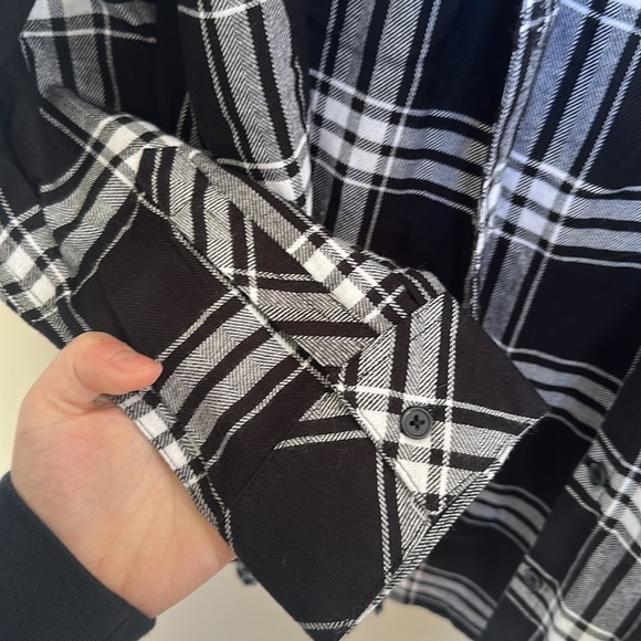 Well Worn - Picture 5 of 5